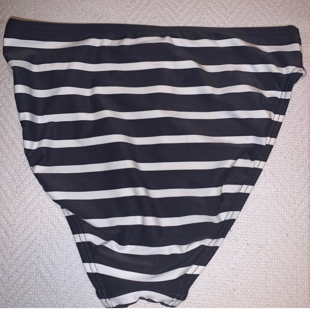 Michael Kors Gray & White Swim Bottom, Size XS
